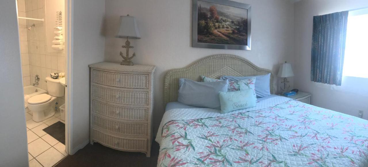 סיינט פיט ביץ' Carlton House Motel And Suites מראה חיצוני תמונה