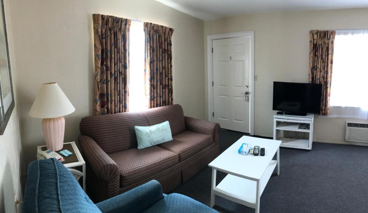 סיינט פיט ביץ' Carlton House Motel And Suites מראה חיצוני תמונה
