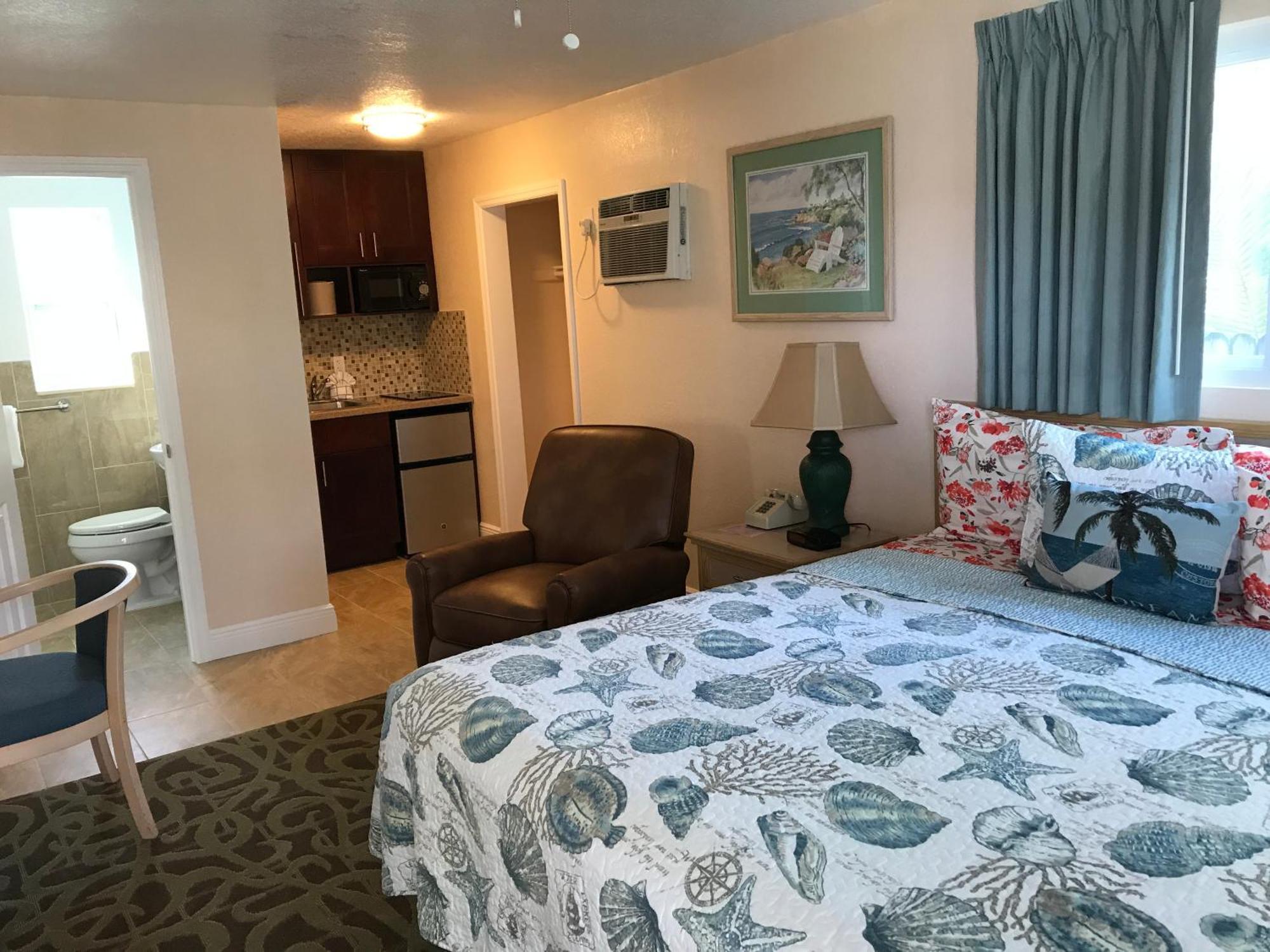 סיינט פיט ביץ' Carlton House Motel And Suites מראה חיצוני תמונה