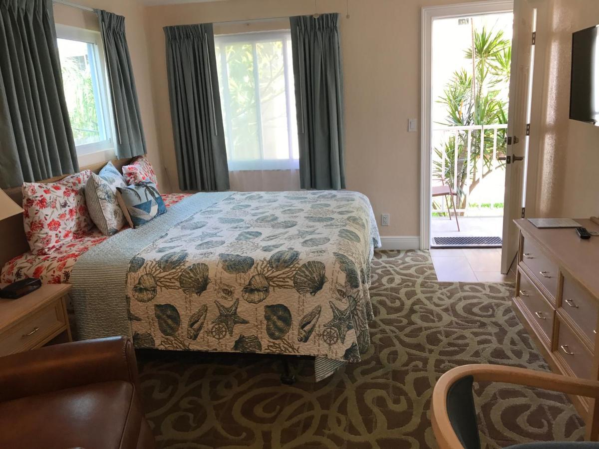 סיינט פיט ביץ' Carlton House Motel And Suites מראה חיצוני תמונה